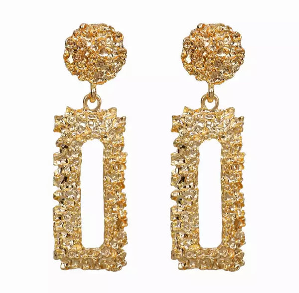 Naomi Drop Earrings